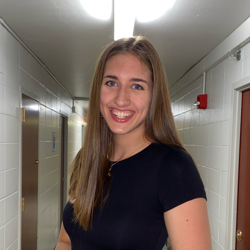 Meet your Posher, Carrie